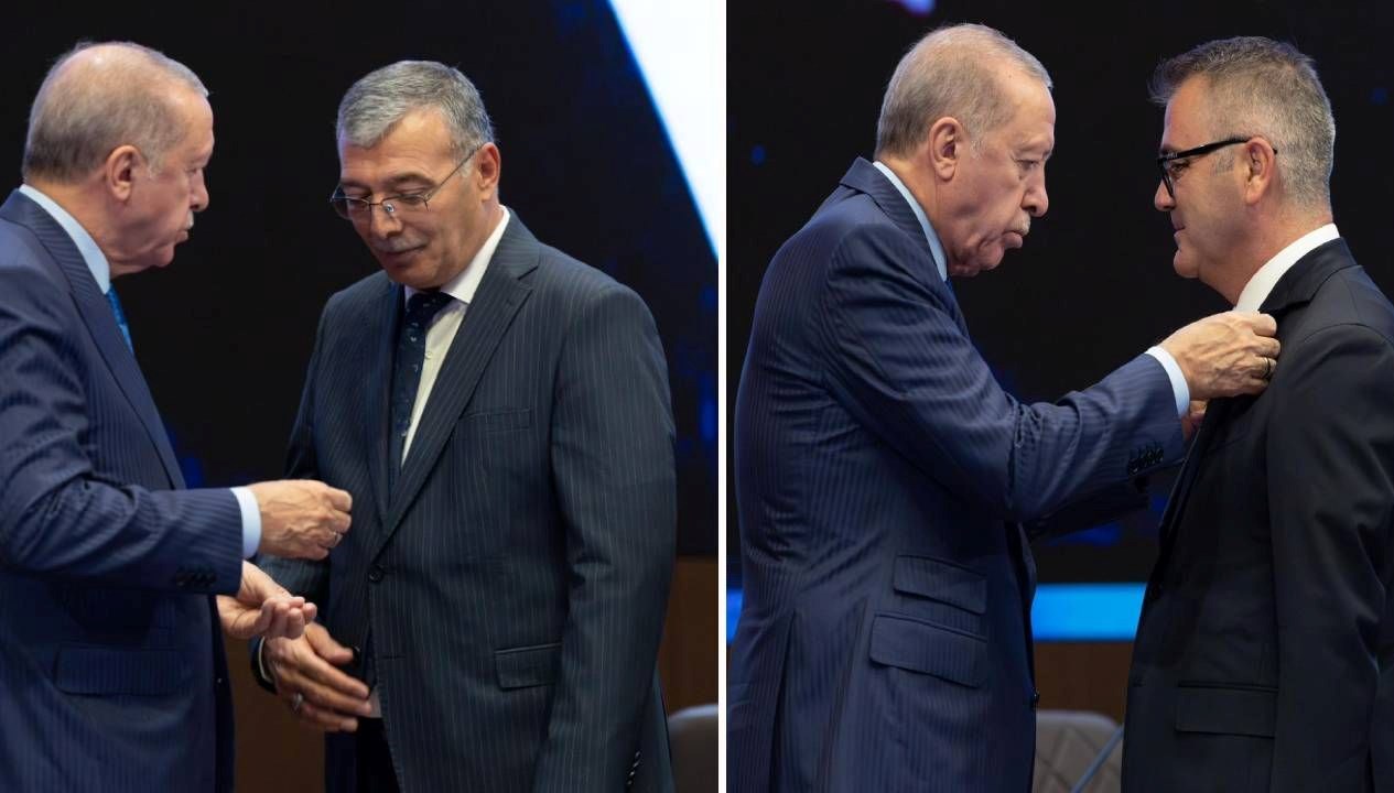 cumhurbaskani erdogan ak partiye katilan iki belediye baskanina rozet takti hlR9zuF1
