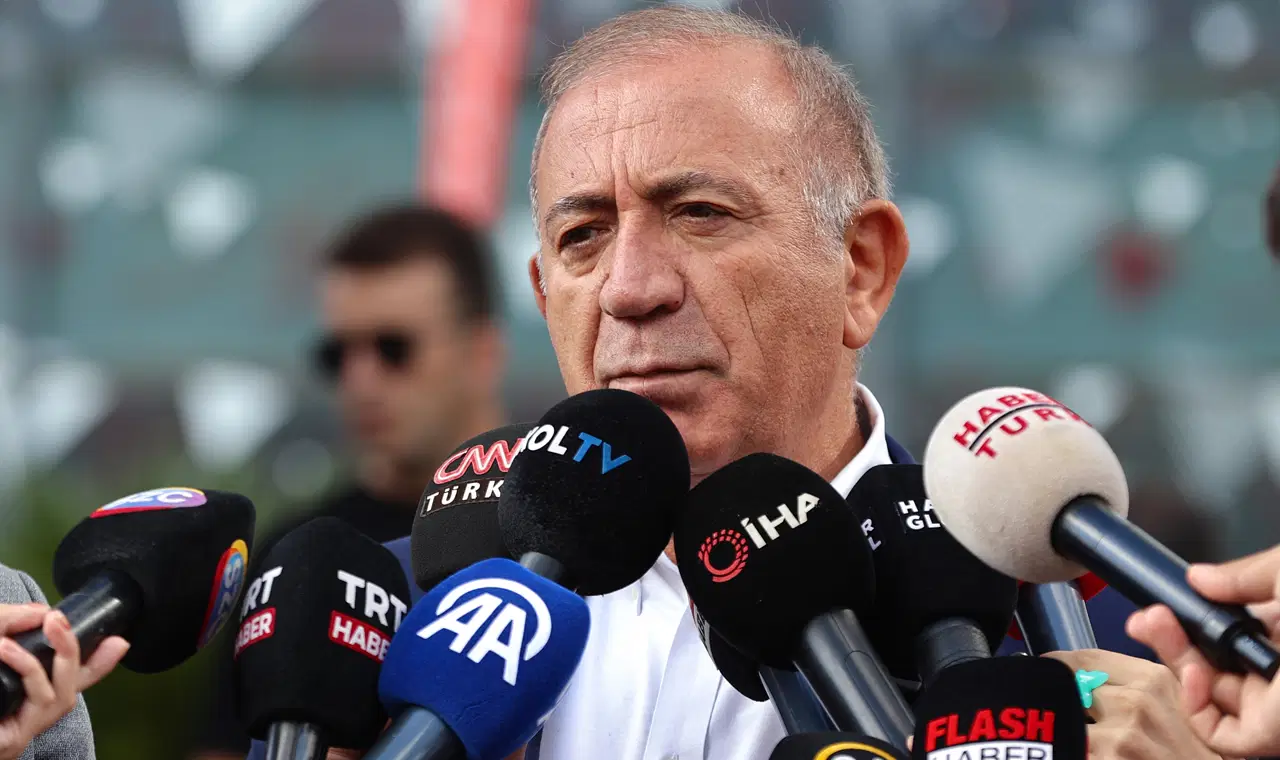 kayyum gursel tekinden aklinizi basiniza toplayin cikisi chp yonetimine cagri yapti ben ne muharrem inceyim ne de kemal kilicdarogluyum BTBJkyTq