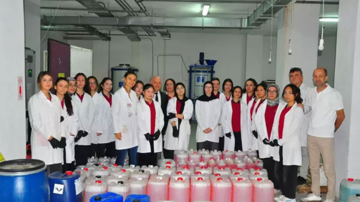 okulda dikkat ceken durum yillik 2 milyon lira elde ediliyor enKY7IfF