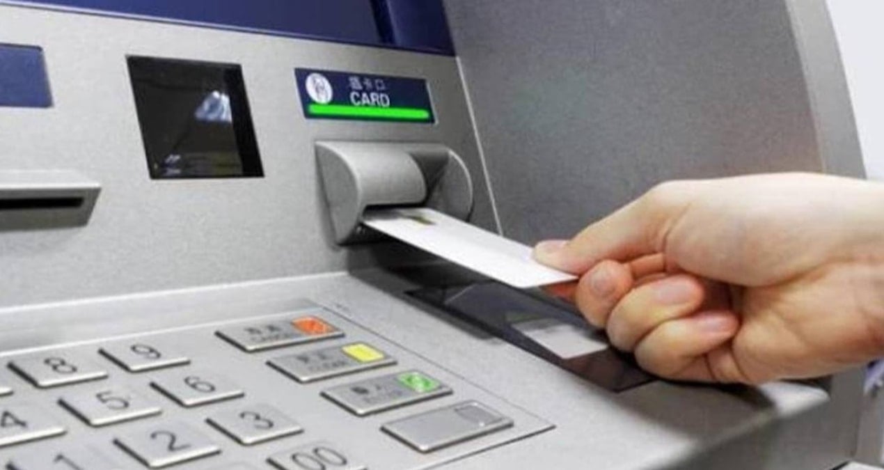 207 yillik bankacilik aliskanligi degisiyor yNlhKqmH.jpg