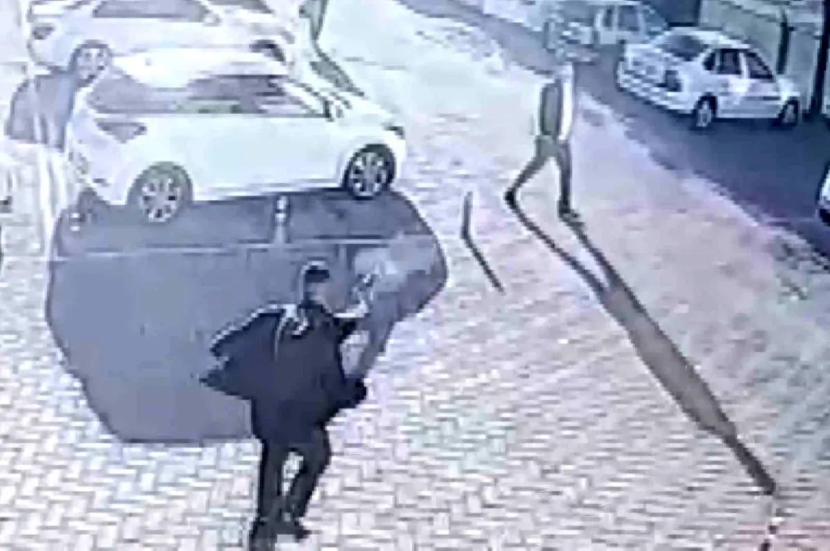 aksarayda otobus firmasi sahibine silahli saldiri LDAlONqx.jpg