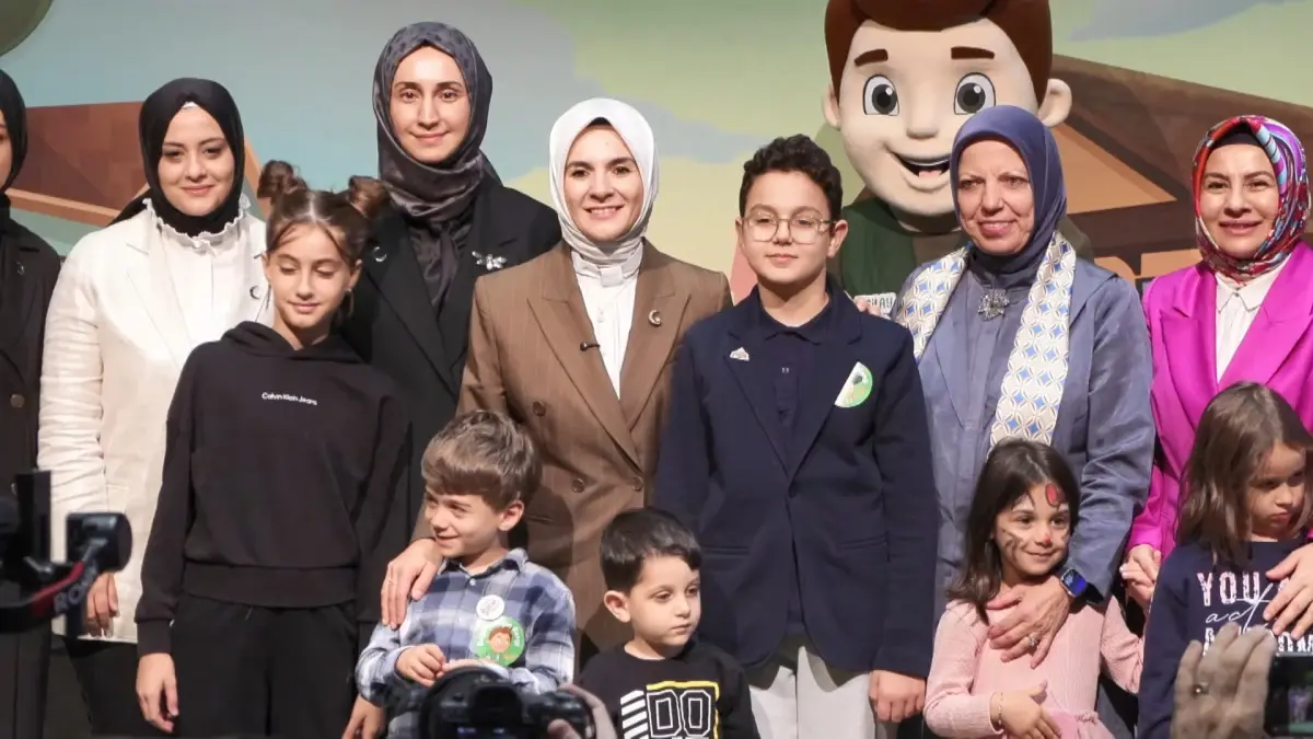 bakan goktas 16 yas alti dijital sosyal medya bagimliligiyla ilgili cocuklarimizi korumaya yonelik adim atmaya kararliyiz QXG1eyfO