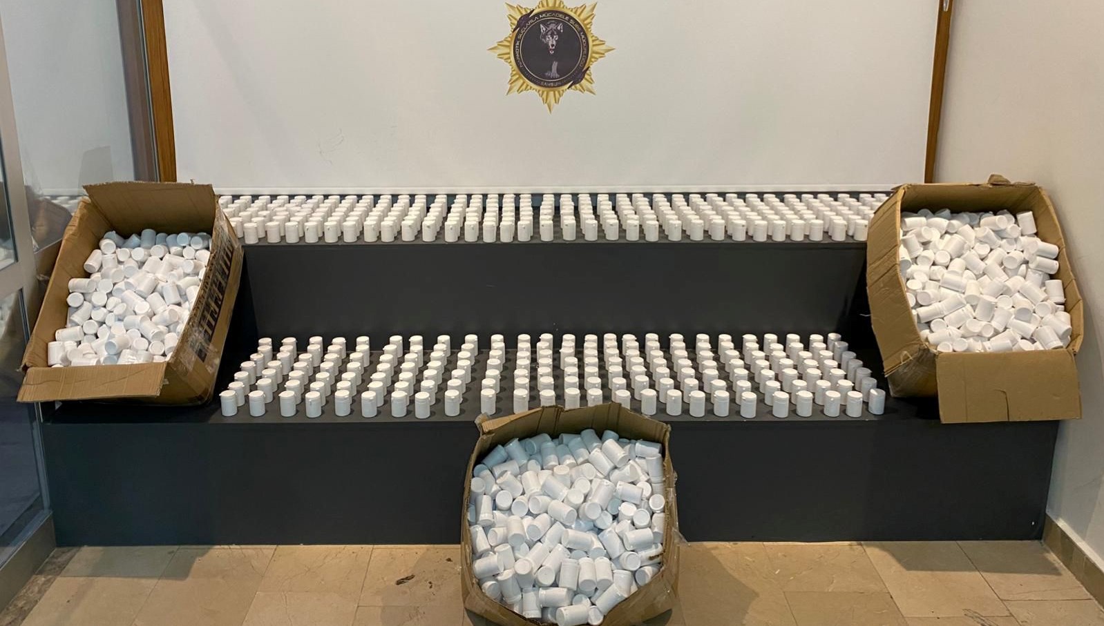 samsunda uyusturucu operasyonu bes gozalti hSnbEDIL.jpg