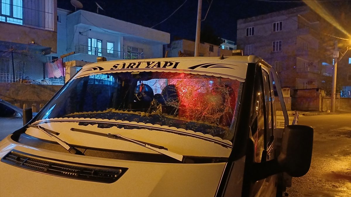 Batman’da Silahlı Çatışma: Üç Kişi Yaralandı