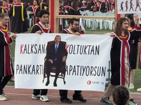 Odtu pankartlarinda bu sene butlan one cikti yVbb9m6M