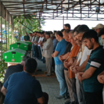 Oldurulen 3 kisi saldiriya ugradigi mezarliga gomuldu 9QFRPBI3
